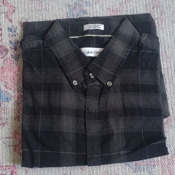 Calvin Klein Men's Shirt - Picture 1 of 6